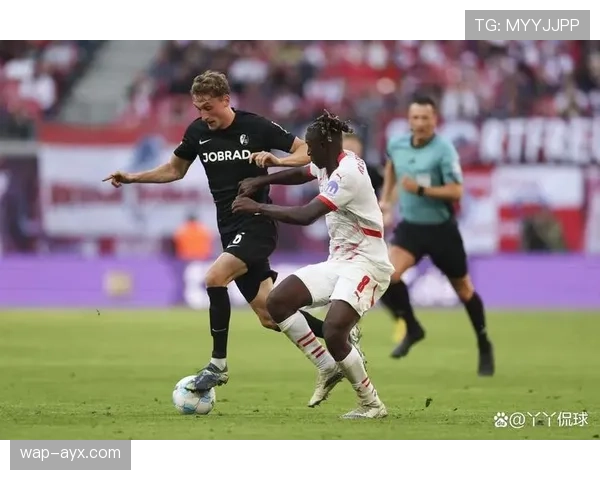 前瞻:德甲下赛季可能引入“午间开球”时段,以迎合北美观众 前瞻:德甲下赛季可能引入“午间开球”时段,以迎合北美观众